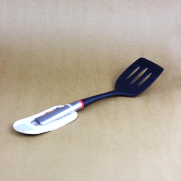 Black colored silicone spoon - waseeh.com