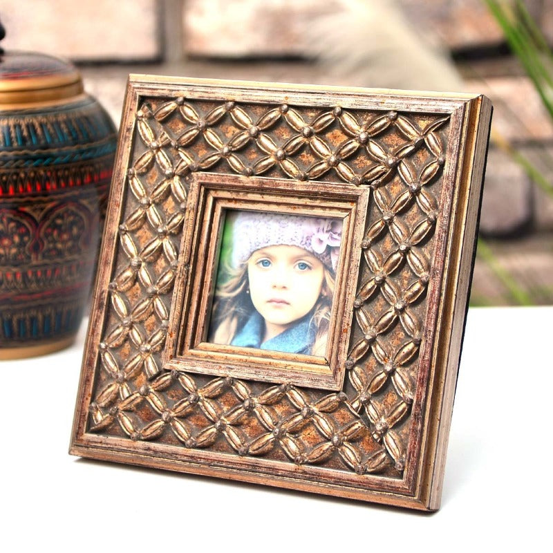 Fit Photo Frame Decor - waseeh.com