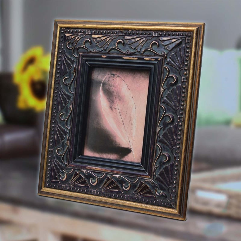 Fit Photo Frame Decor - waseeh.com